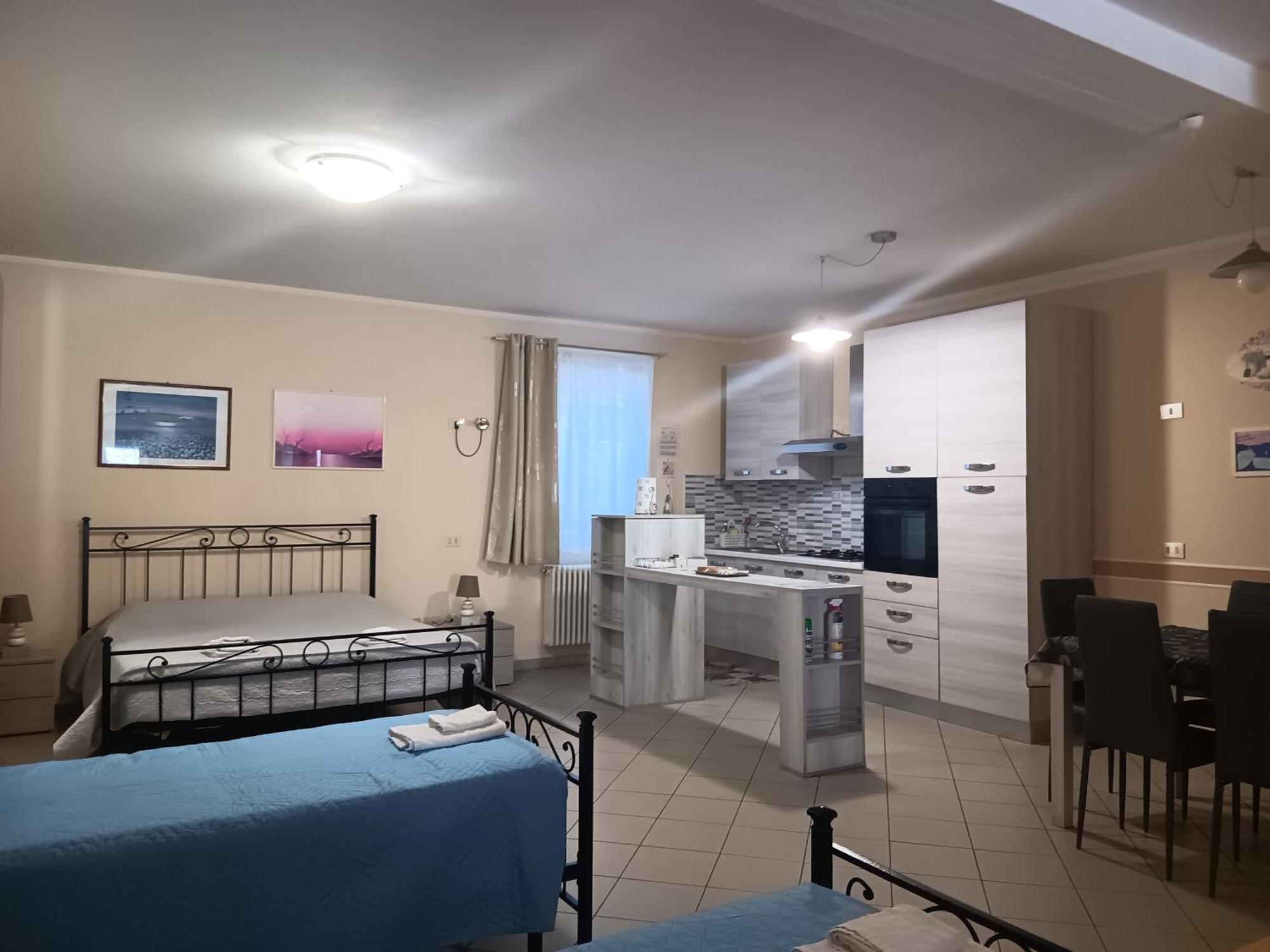 Casa Vacanze Iris, Appartamento Turistico Ravenna Buitenkant foto