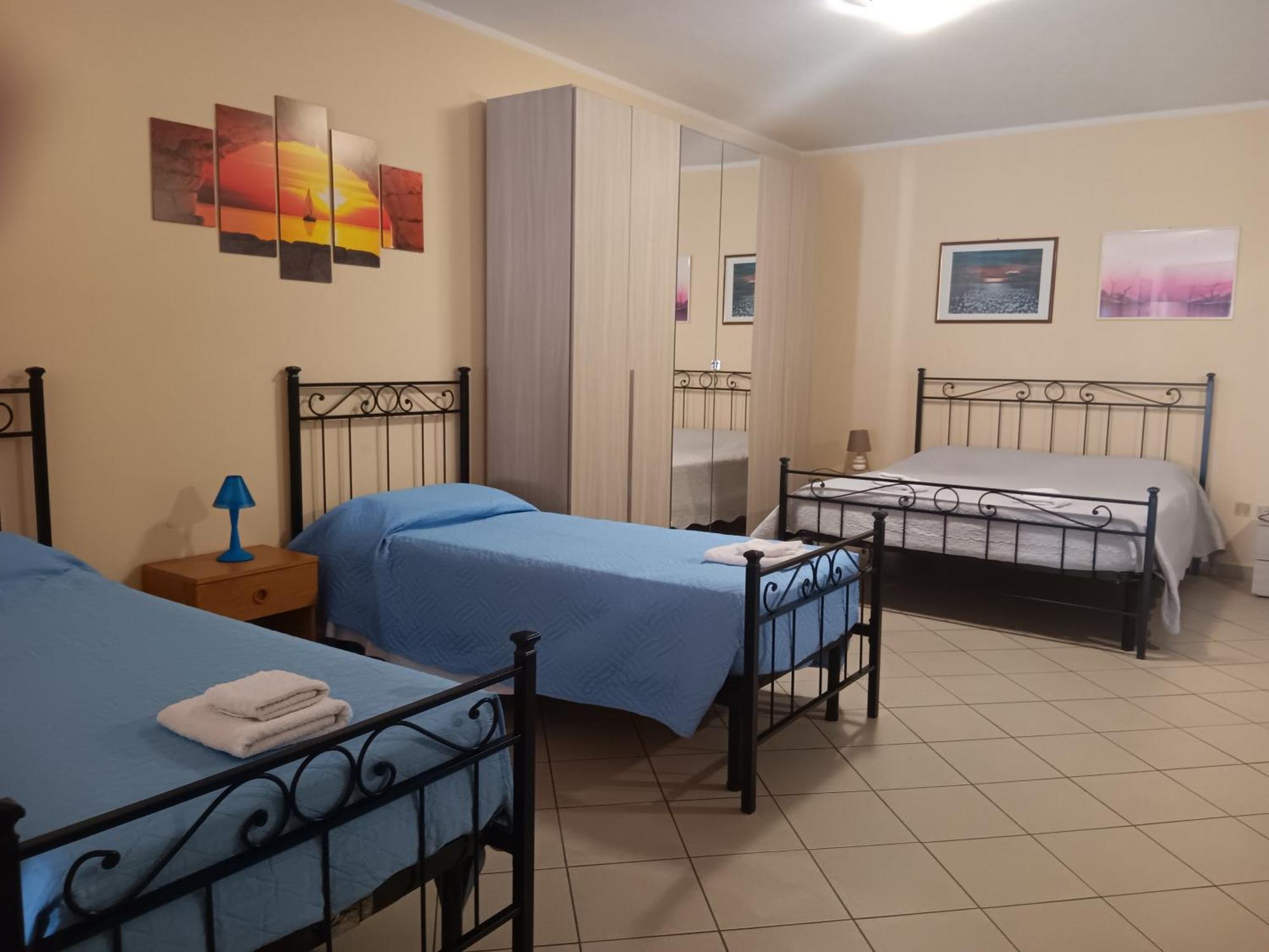 Casa Vacanze Iris, Appartamento Turistico Ravenna Buitenkant foto
